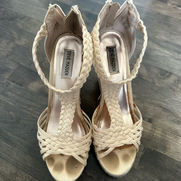 Steve Madden Open Toed Wedge Heels, Size 8.5 - Picture 1 of 3